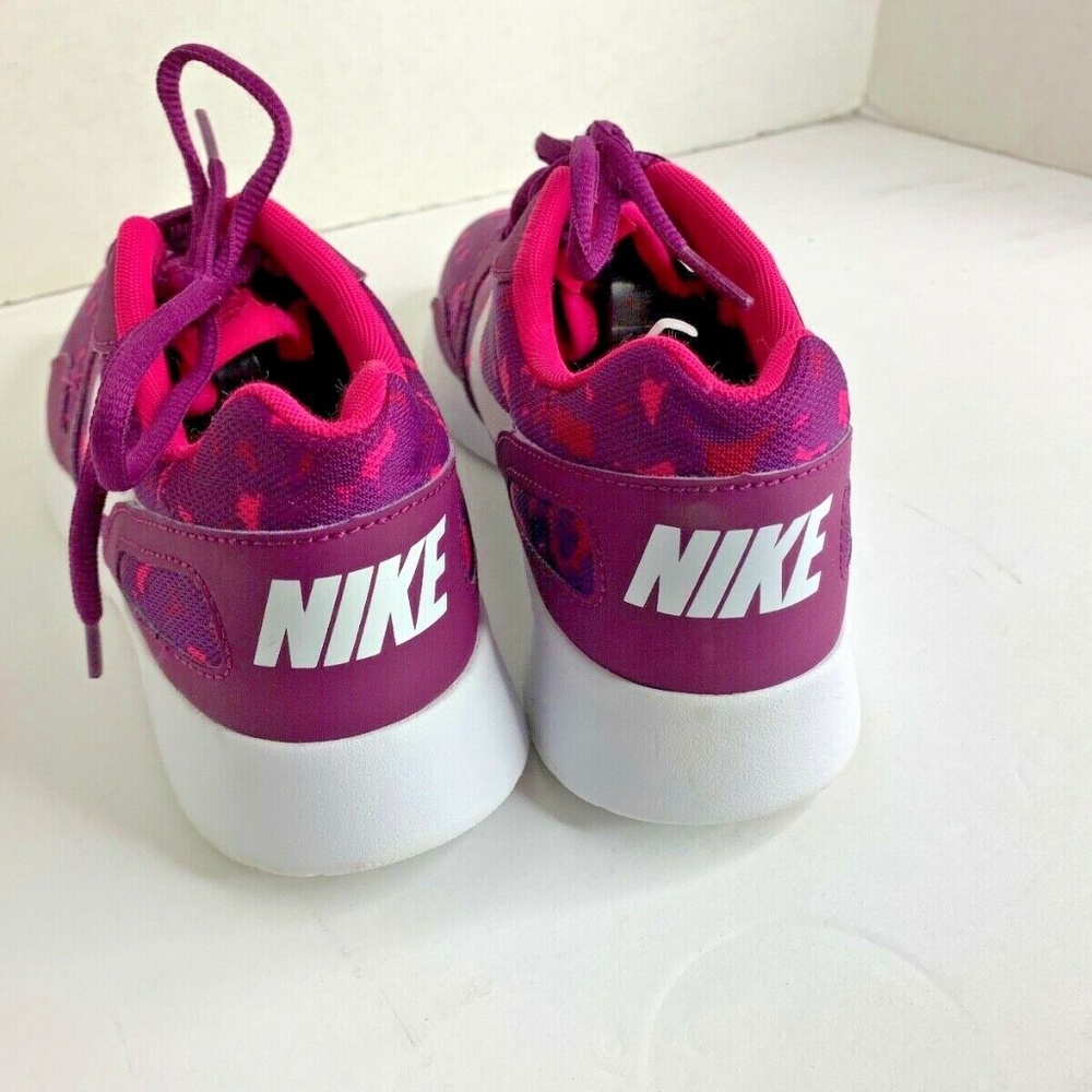 Nike Womens Sz 7.5 Kaishi Running Athletic Shoe Print Sneaker pink purple 705374 - Picture 2 of 5